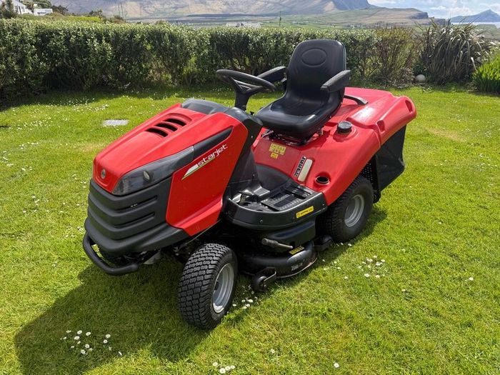 Seco Starjet Petrol Ride-on Lawnmower