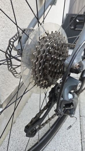 Cannondale road bike