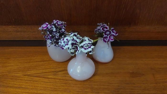 Lovely Set of Three Small Vintage Hand-Blown Glass Bud Vases in Pale Pink from Circa 1990
