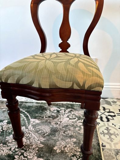 Elegant Square Wooden Dining Table & 4 Balloon-Back Chairs