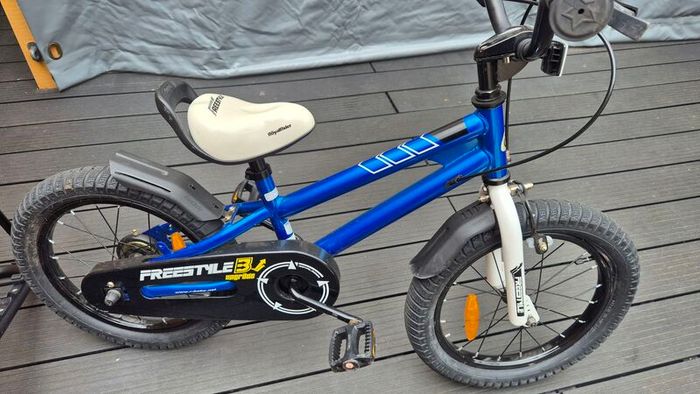 Boys 16 inch freestyle bmx bike