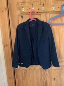 boys suit