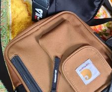 2 Hand bags
