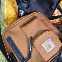 2 Hand bags
