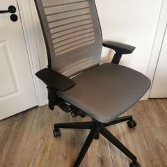 Steelcase Think V2 Ergonomic office chair