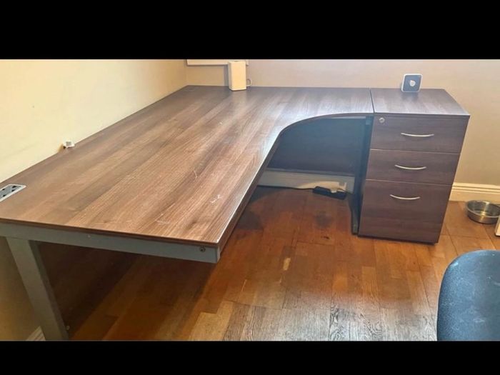 desk