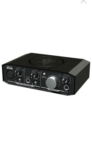 Mackie onyx artist1.2