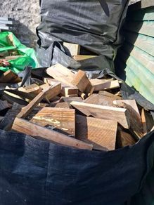 sticks/firewood - Tonne bags