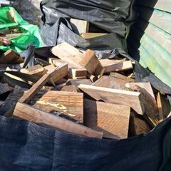 sticks/firewood - Tonne bags