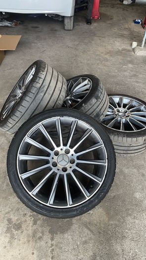 19 inch Mercedes alloys