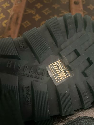 Hispanics trainers