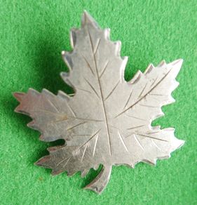 Vintage Bond Boyd Sterling Silver Pin Brooch Maple Leaf 3,9g