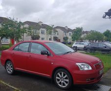 2004 Toyota Avensis