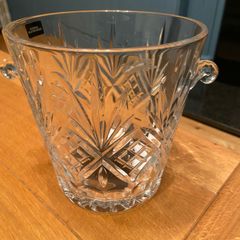 Newgrange crystal wine bucket