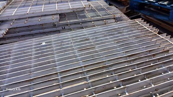 Galvanised Walkway Flow Forge Grate Panels