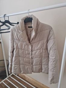 women's beige jacket