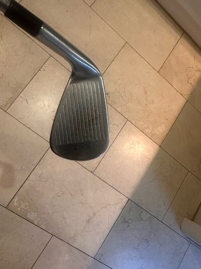 Golf clubs