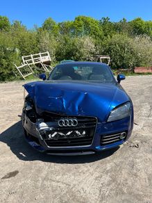 Breaking audi TT 2011 casa lwn lx5q 8j tfsi
