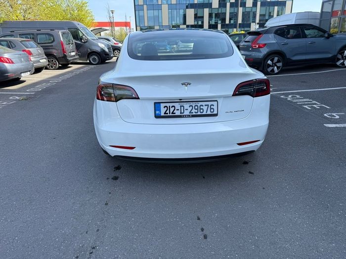 2022 Tesla Model 3 Long Range Awd
