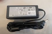 65 W Adapter