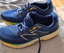 Mens trainers