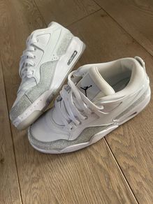 Nike Jordan 4 rm size 5uk