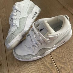 Nike Jordan 4 rm size 5uk