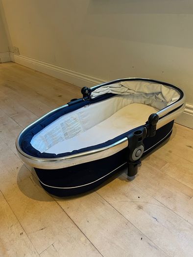 iCandy Peach newborn bassinet & toddler seat