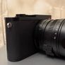 Leica Q2 like new with original accessories Image 3