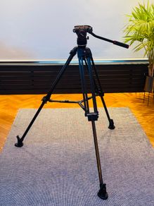 Manfrotto Carbon Twin Leg Video Tripod MVTTWINMC Manfrotto  + Nitrotech Fluid Video Head (MVHN8AH).