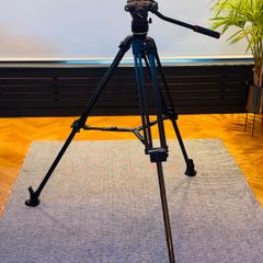 Manfrotto Carbon Twin Leg Video Tripod MVTTWINMC Manfrotto  + Nitrotech Fluid Video Head (MVHN8AH).