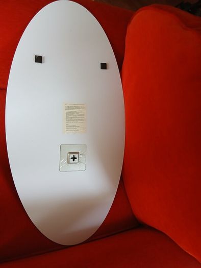 Wall mirror