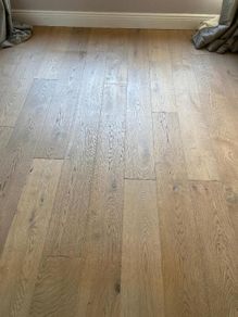 Oak Wooden Flooring (Engineered Board)