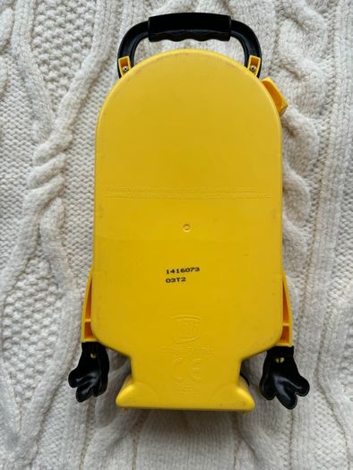 Despicable Me Minions Case  Stuart Used Please look at the pictures Used PLease look at the pictures