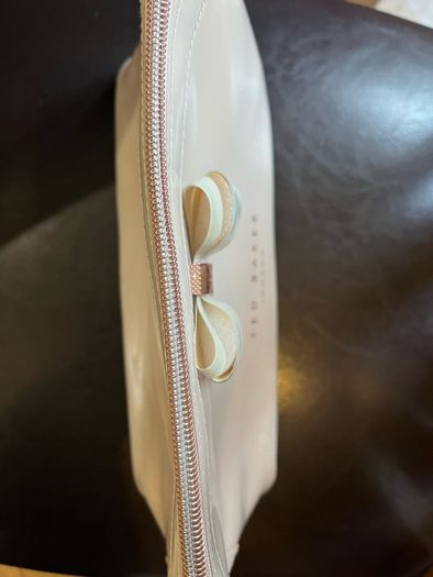 Ted Baker toiletries make up bag