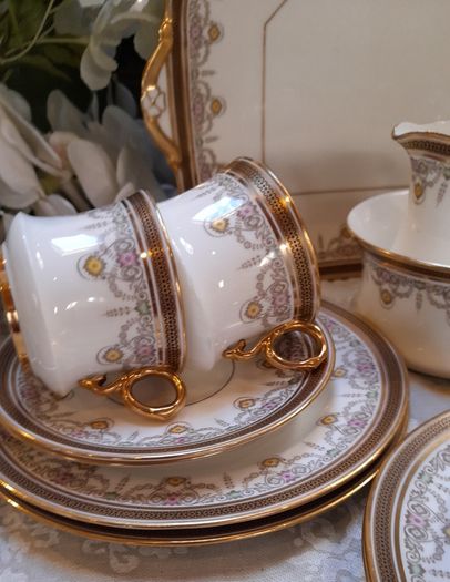 Royal Cauldon tea set