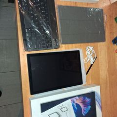 11" tablet 2tb  blue with keyboard and cover