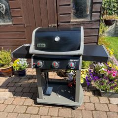 Weber Spirit Classic E-310 3 Burner Gas BBQ