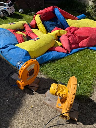 bouncy castle ai blower