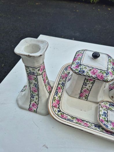 Antique condiment set