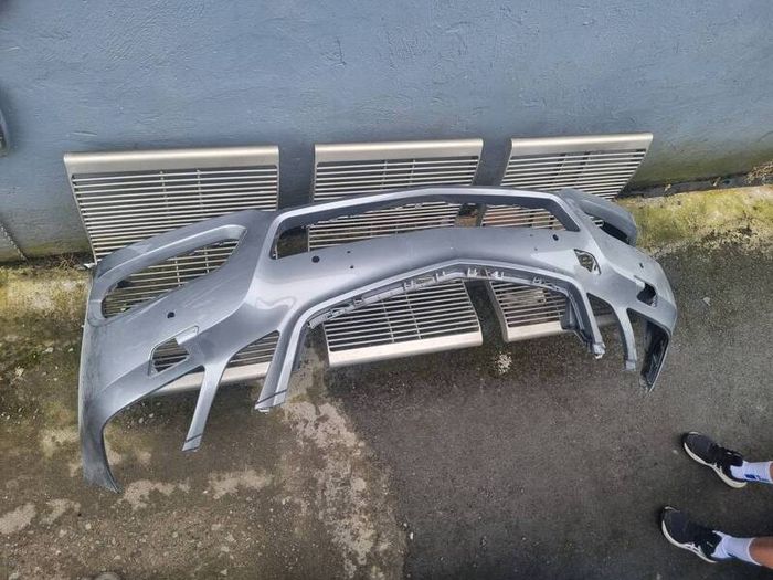 Mercedes-Benz bumper