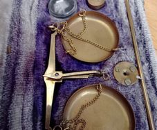 Vintage Brass  Travel Weighing Scale