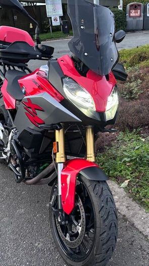 2022  F 900 XR  Fully Loaded  Full BMW History