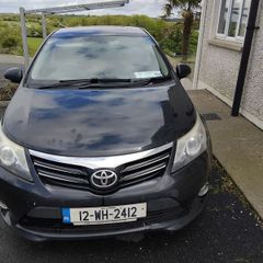 2012 Toyota Avensis