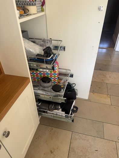 Storage/Cabinet/TV Unit