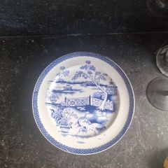 5 Antique blue and white plates