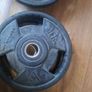 adjustable dumbells 5kg to 40kg and curling bar and plates Image 8