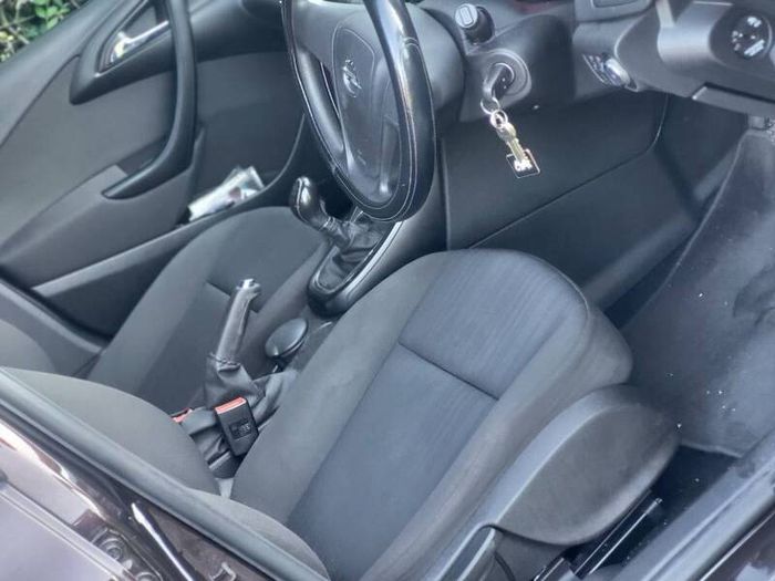 2014 Opel Astra Nct Test And Taxed Great Condition