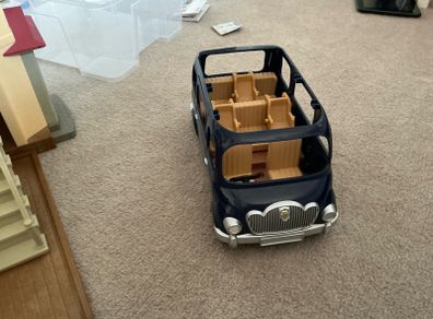 Sylvanian families bluebell seven seater