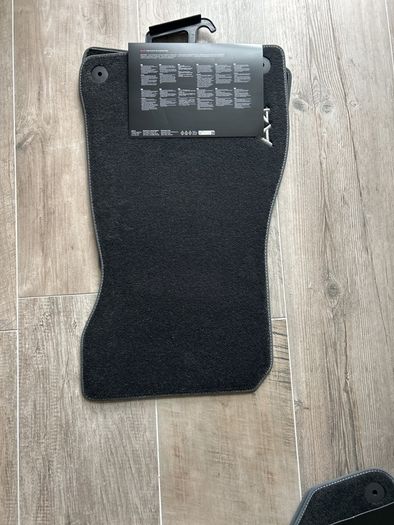 Audi a4 S-line car mat set